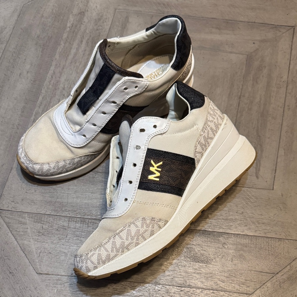 Michael Kors Cream and Black Women's Sneakers